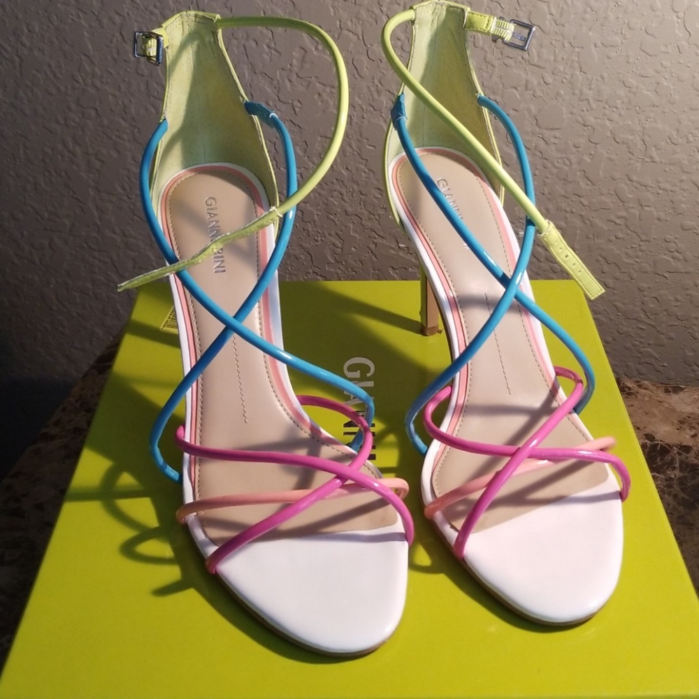 Sandals by Giqnni Bini